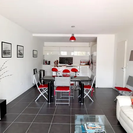 T3 Contemporain, Proche Et Centre, Parking Securise, Wi-fi - Fr-1-319-11